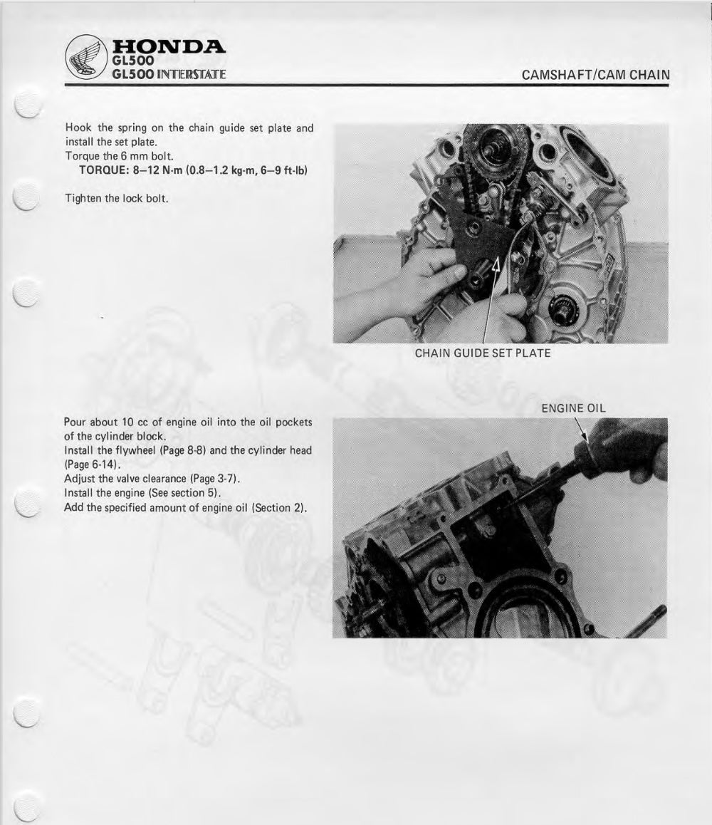 Technical manual page for Honda GL500 Interstate with instructions on camshaft and chain installation.